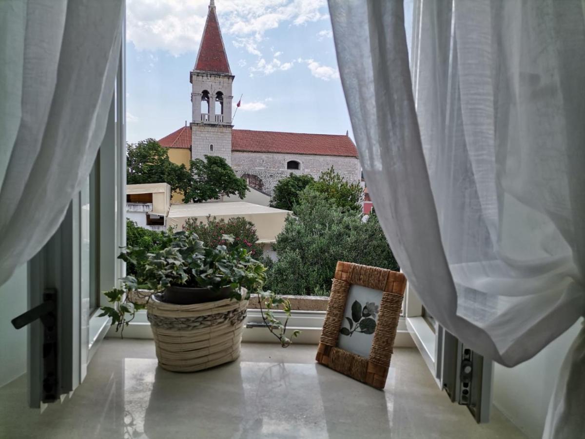 Old Town Studio Apartments Макарська Екстер'єр фото